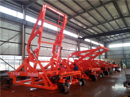 移動式集裝箱翻轉(zhuǎn)機